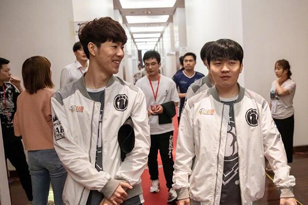 ClearLove 成为 JD Gaming 的新任主教练;